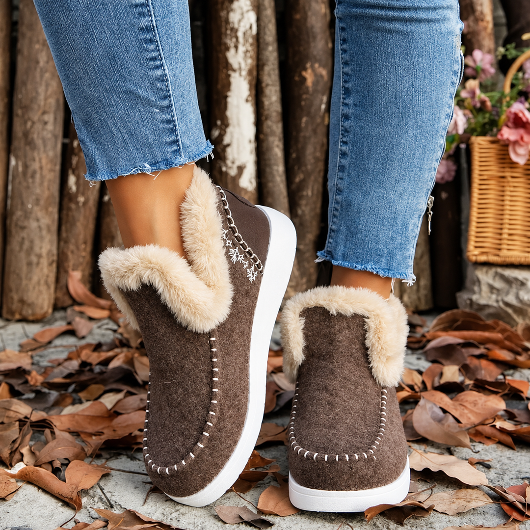 Slip-on-sneakers för dam med plyschfoder