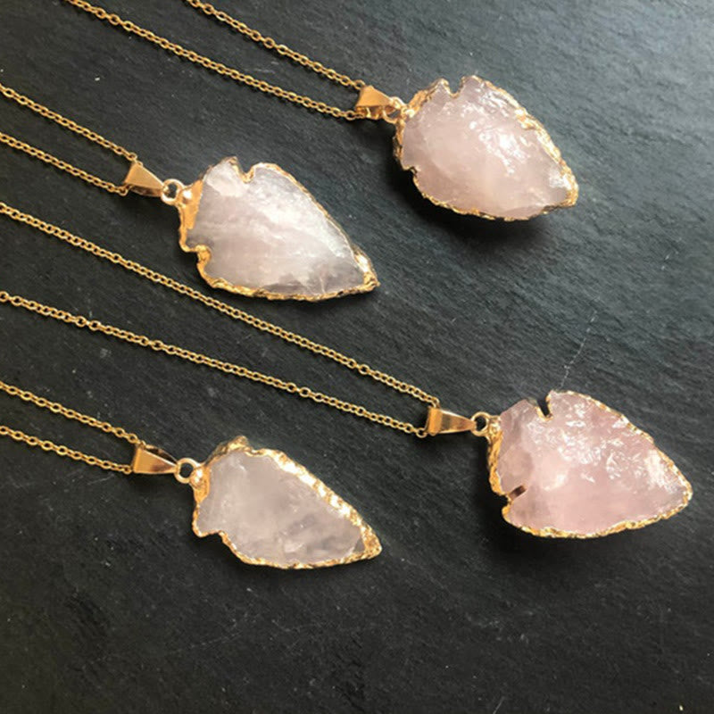 Halsband med pilspets i naturlig karneolkristall - Aeliana