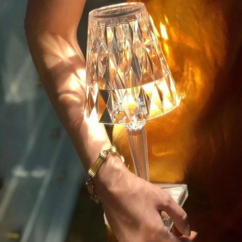 Kristallbordslampa med touchstyrning - LumeCrystal