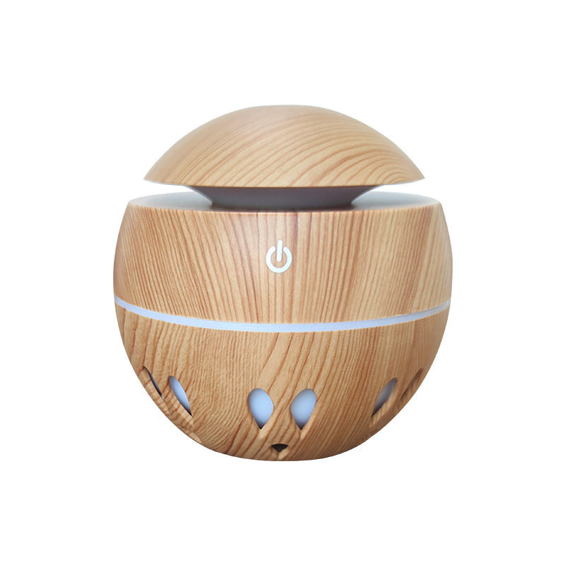 Liten USB-aromdiffusor i trälook med stämningsljus