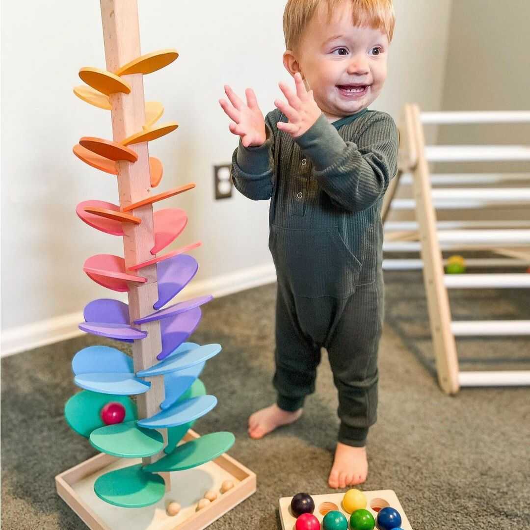 Interaktivt regnbågskulorn - Luca