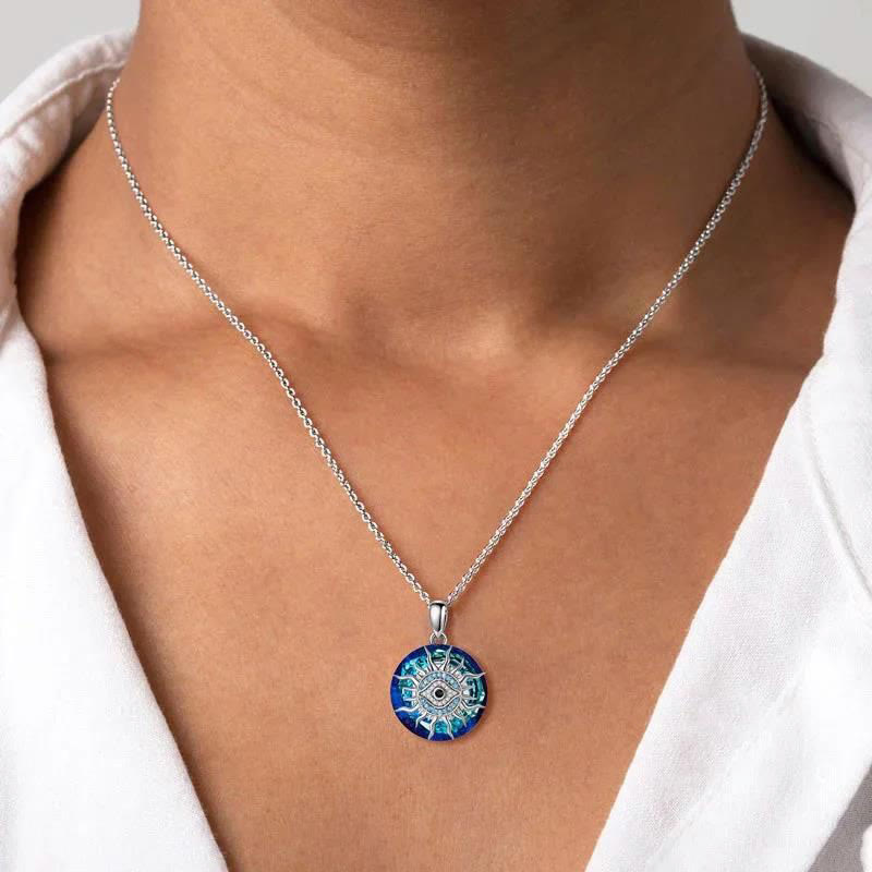 "Du kommer alltid att vara skyddad" - Halsband med det onda ögat