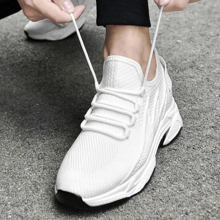 Diskret höjande sneakers för herr med stil – MaxLift Boost