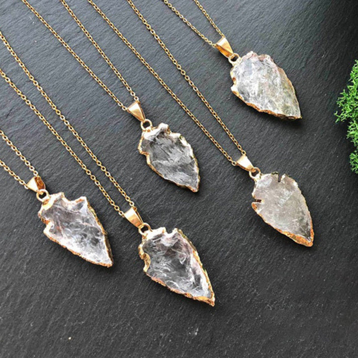 Halsband med pilspets i naturlig karneolkristall - Aeliana