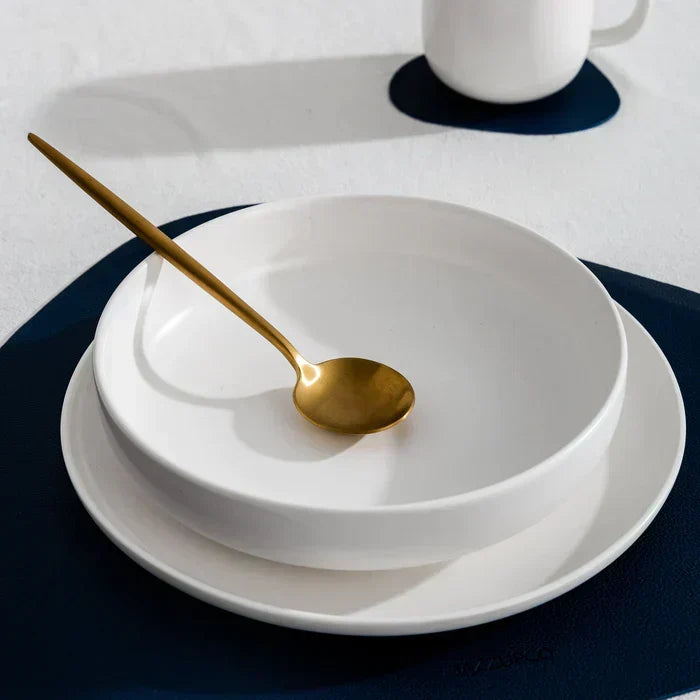 Minimalistiskt bestick för moderna bord - PureSet