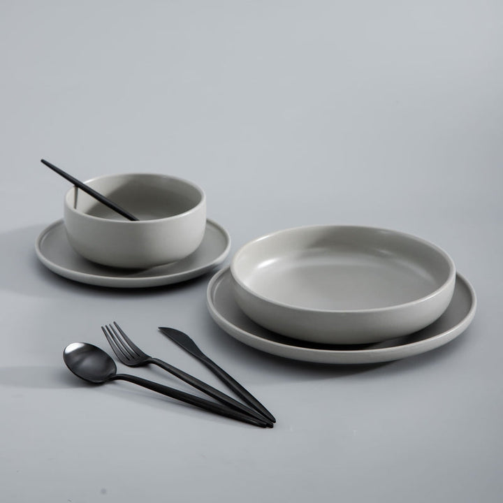 Minimalistiskt bestick för moderna bord - PureSet