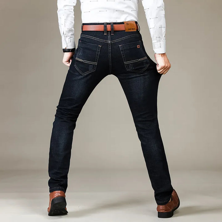Jeans | Raka, avslappnade stretchjeans