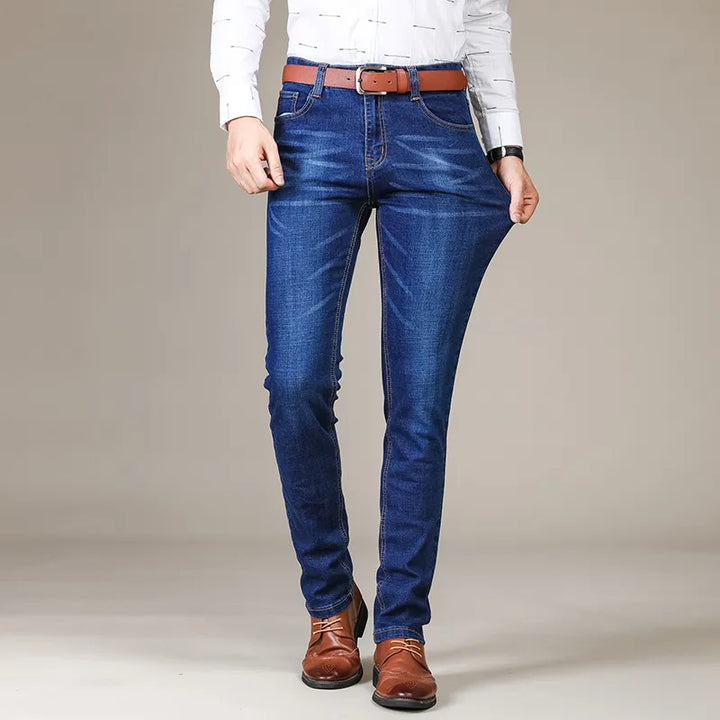 Jeans | Raka, avslappnade stretchjeans