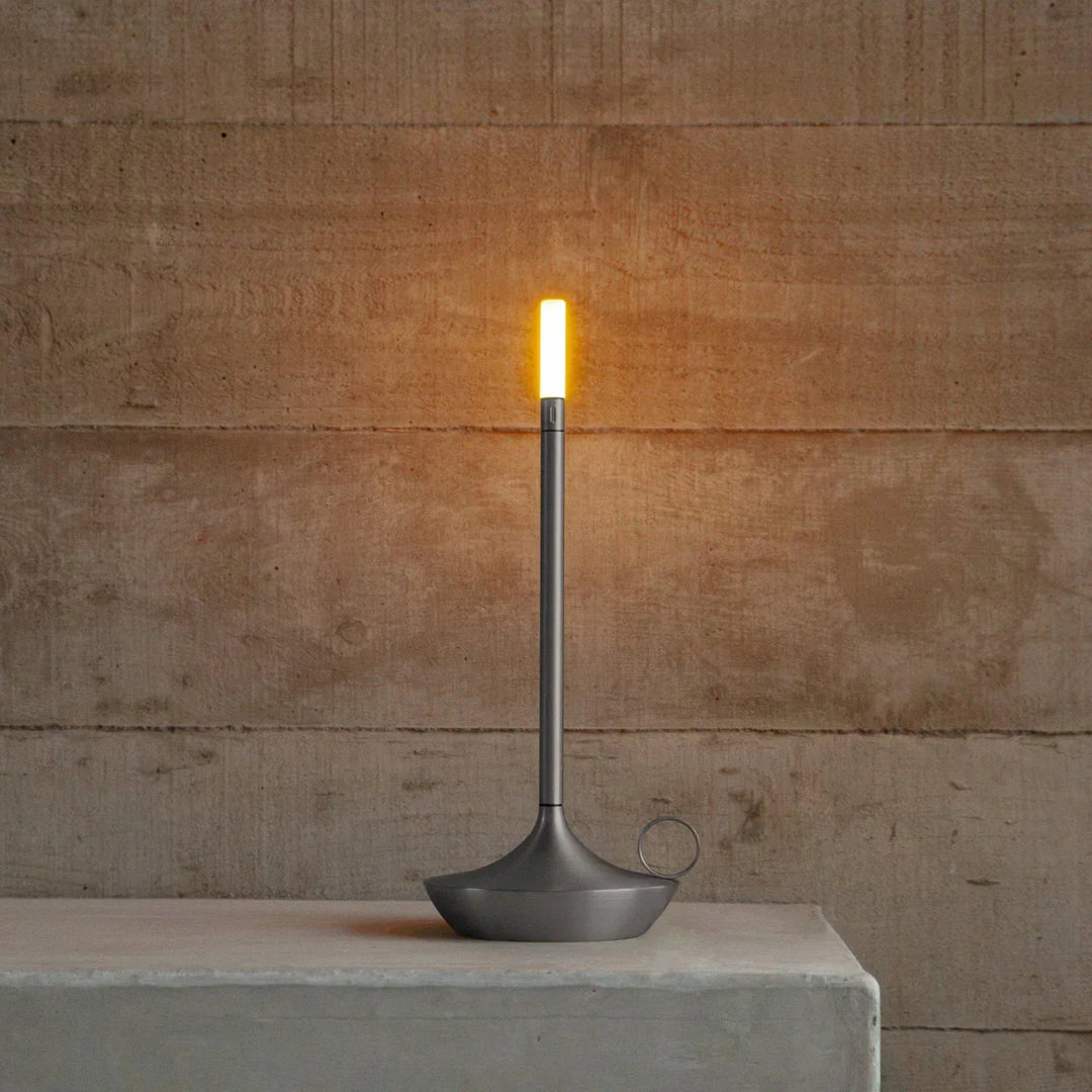 Diskret bordslampa - Aurelia