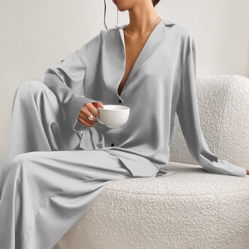 Pyjamasset i satin för dam – Isabella