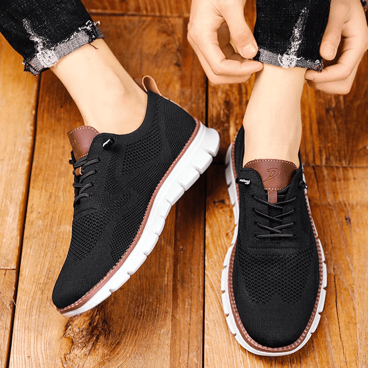 Andningsaktiva och extra sköna sneakers för herr i minimalistisk design – Elias