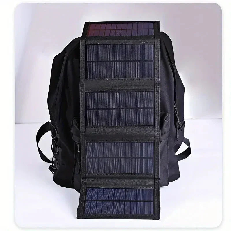 Hopfällbar solcellsladdare - SolarMate