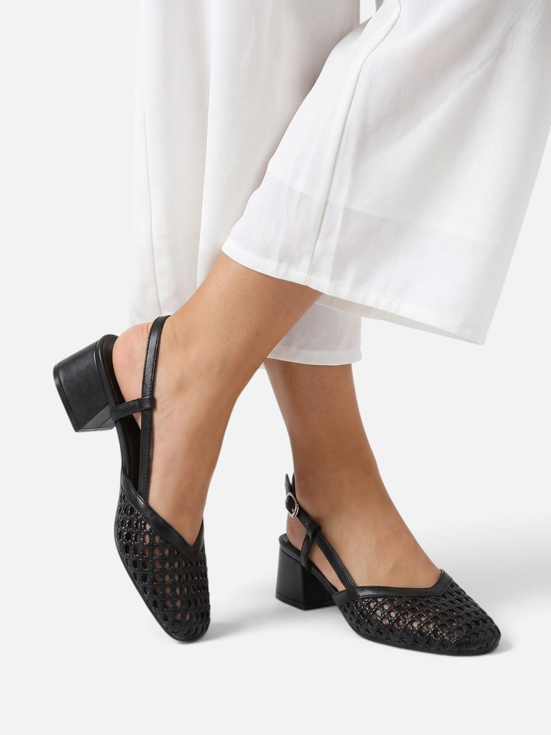 Flätade slingback-pumps med blockklack för dam