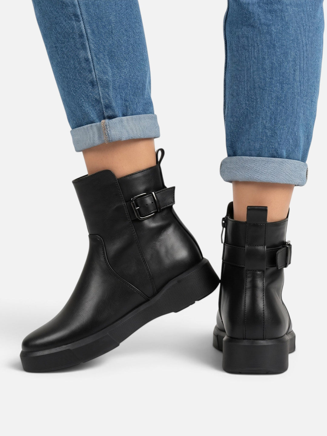 Boots i läder med spänne och tjock sula för dam
