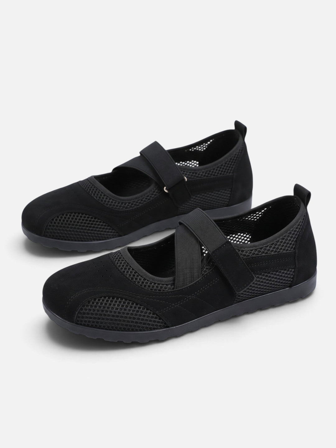 Sneakerina-ballerinaskor i mesh med korsade remmar för dam
