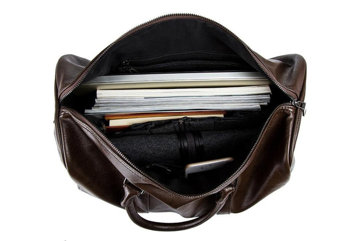 Stor läderresväska – lätt och slitstark handbagage